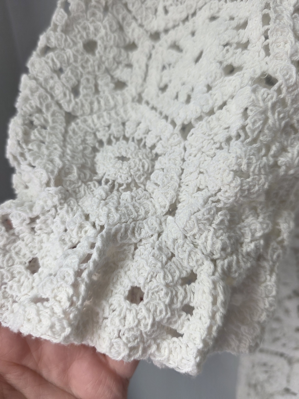 Qed London Crochet Knit Top White Boho Cottagecore Puff Sleeve S/M - Picture 5 of 9